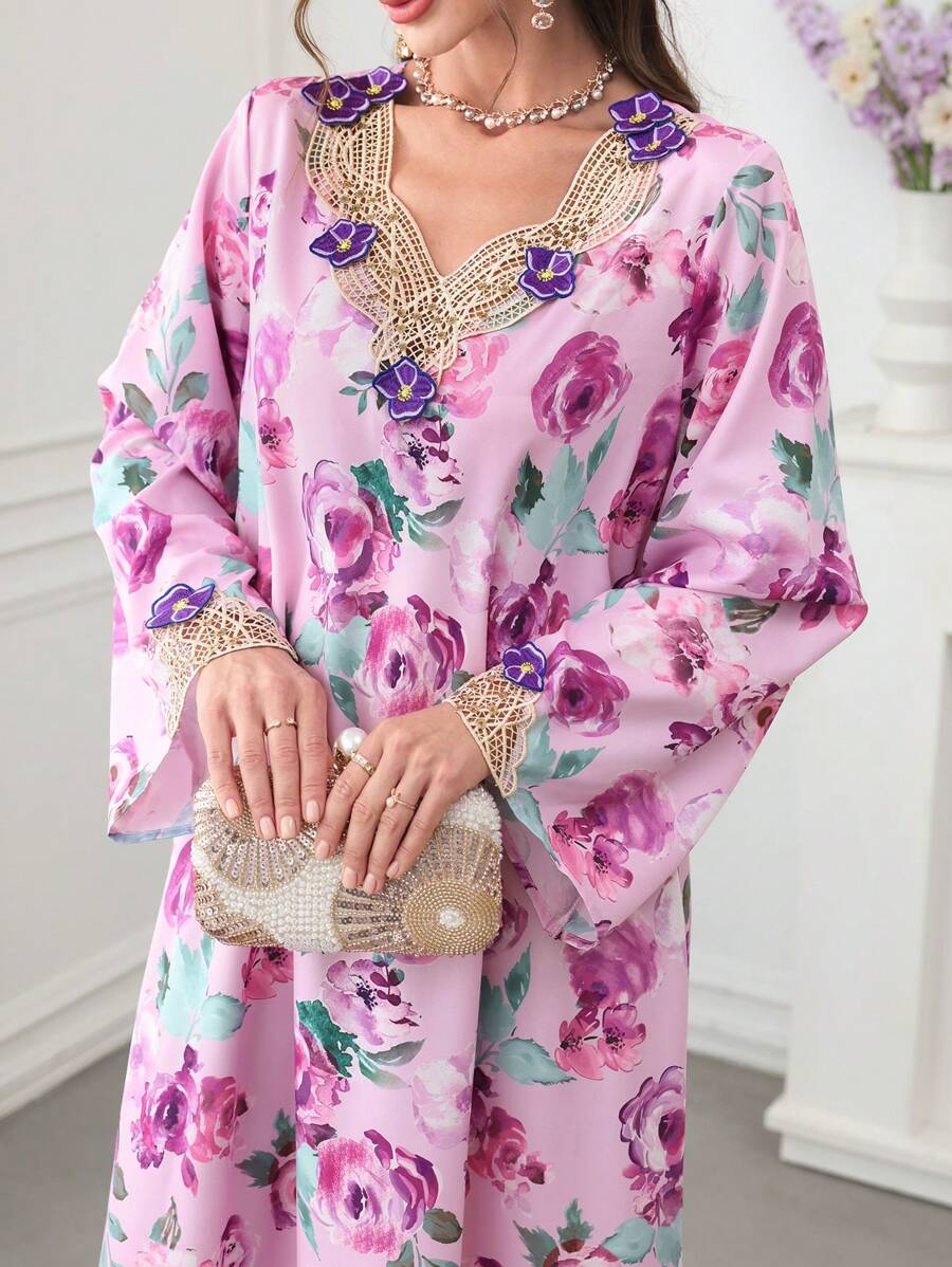 SHEIN Yasmyna جلابية قفطان طويل تقليدي بتصميم زهري