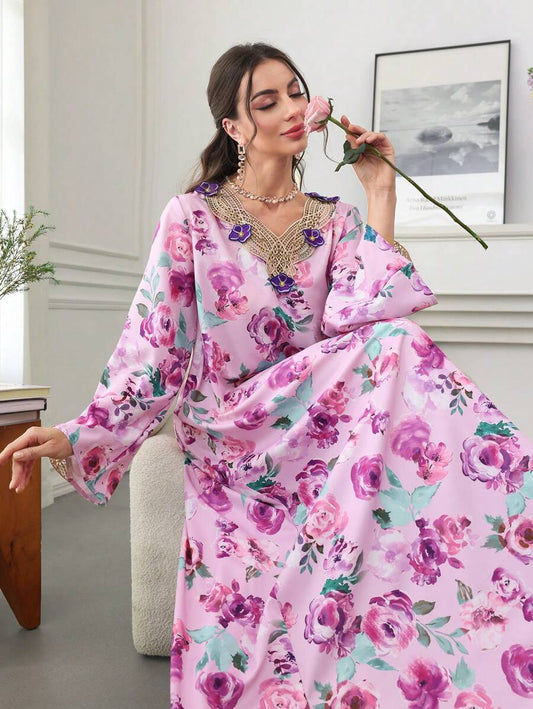 SHEIN Yasmyna جلابية قفطان طويل تقليدي بتصميم زهري