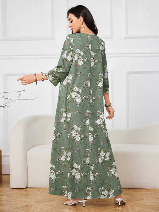 SHEIN Lacomfia فستان عربي محتشم بطبعة زهرية وأكمام 3/4 واسع