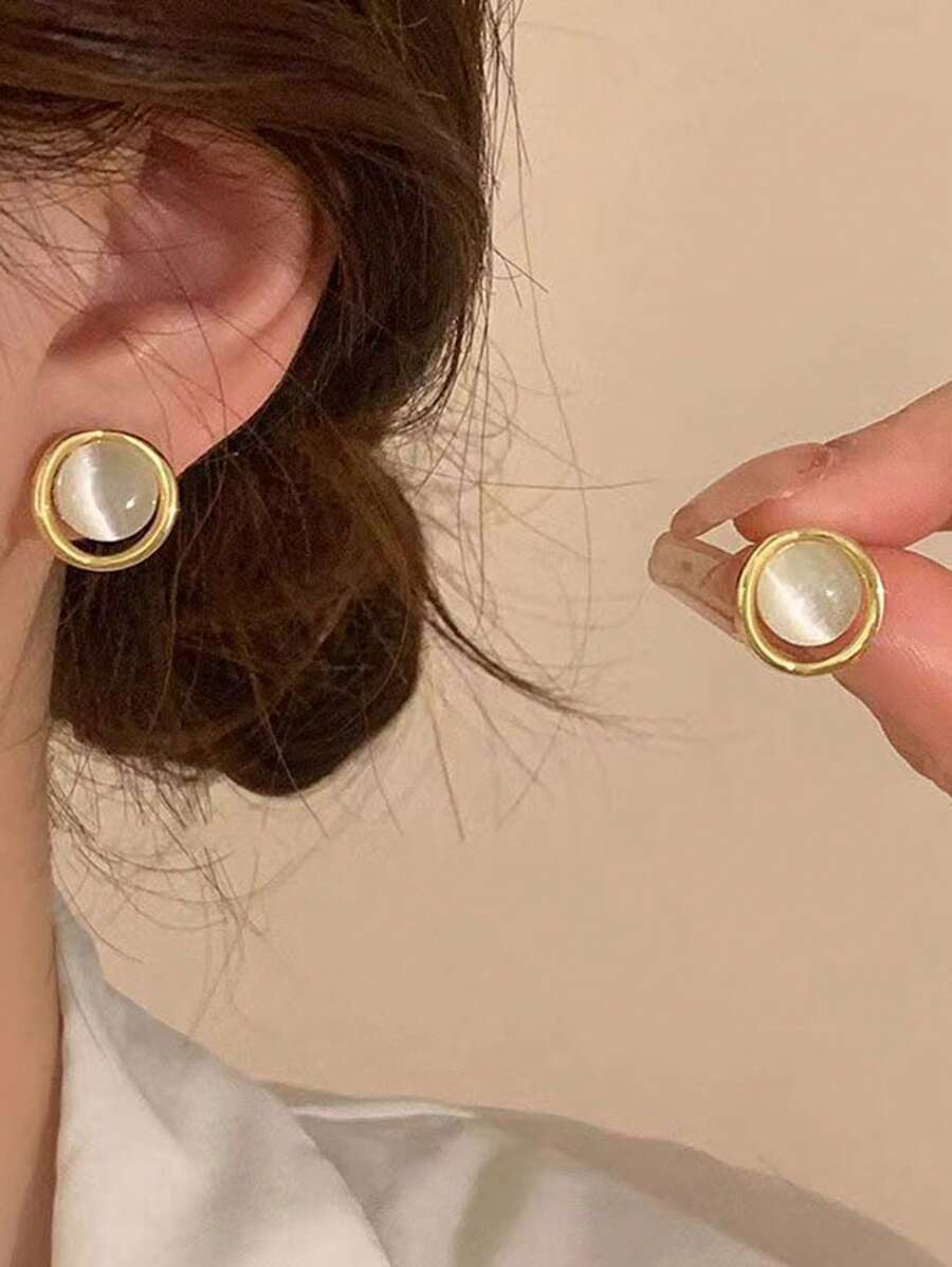 SHEIN طقم 8 أزواج أقراط لؤلؤية هندسية كلاسيكية