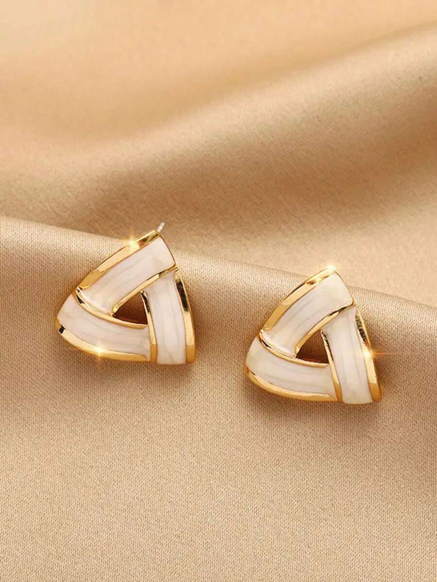 SHEIN طقم 8 أزواج أقراط لؤلؤية هندسية كلاسيكية