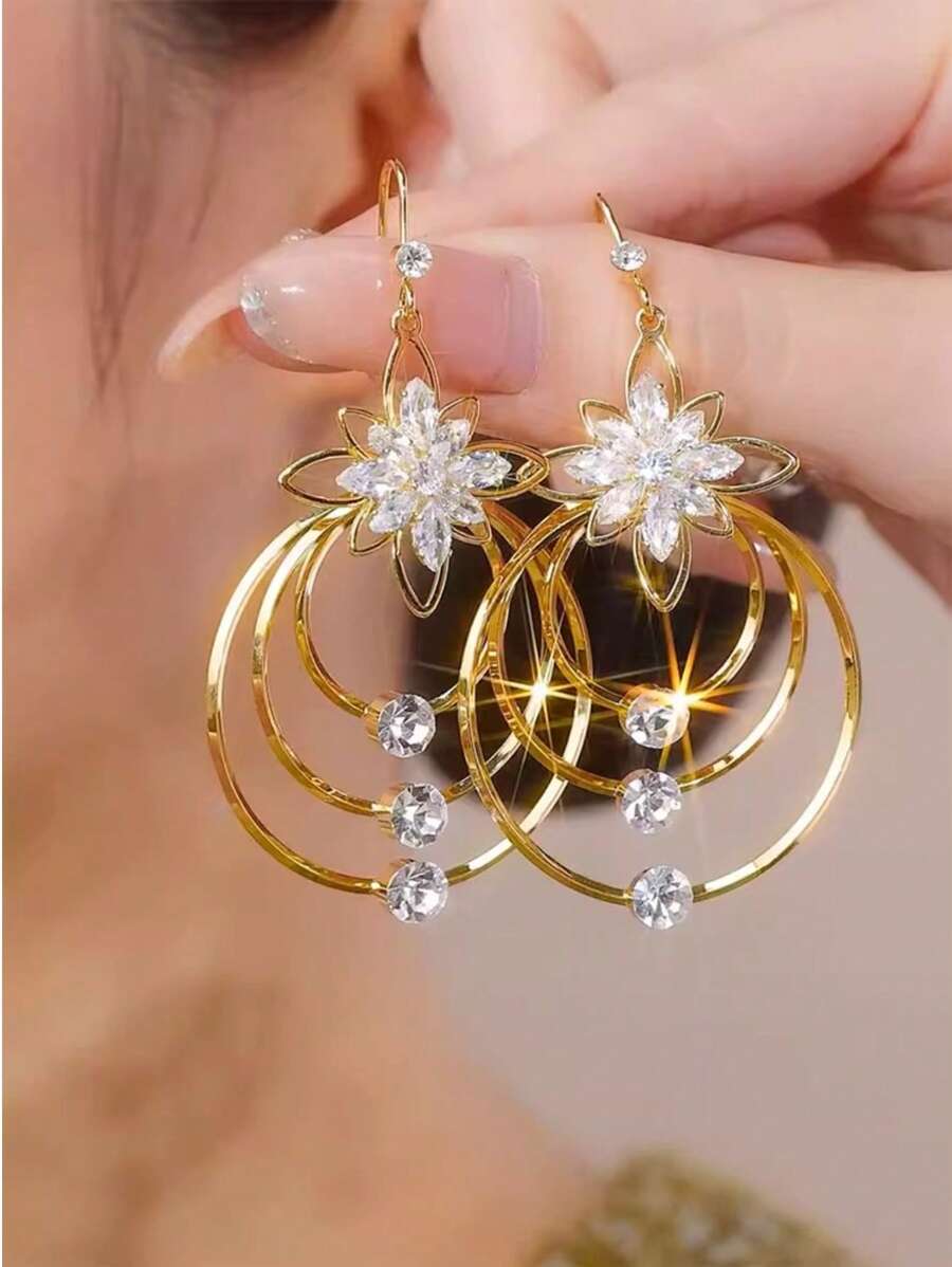 SHEIN زوج أقراط حلقية كبيرة متعددة الطبقات بتصميم أنيق
