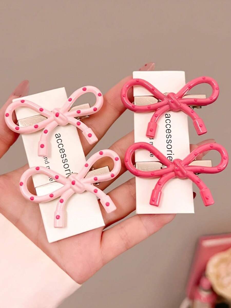 SHEIN  مشابك شعر بشكل فراشة منقطة مع كليبسات بطة