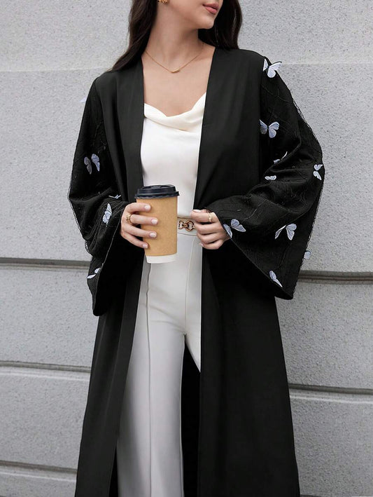 SHEIN Al Najma عباية عربية أنيقة بطبعات فراشة وأكمام طويلة محتشمة