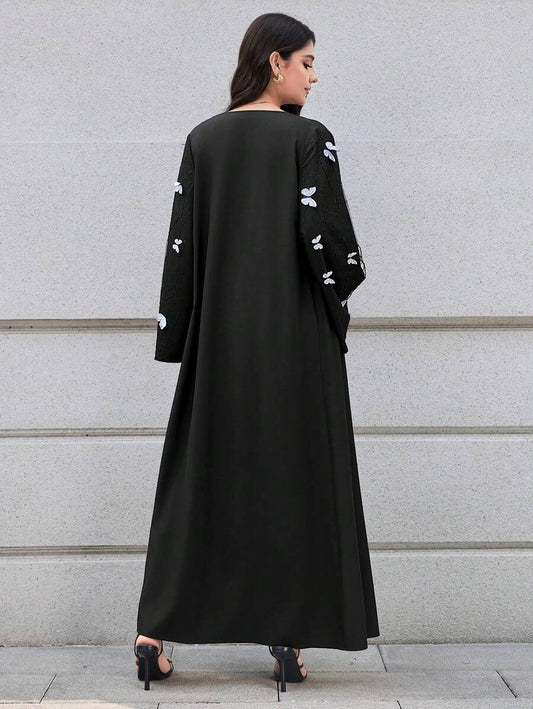 SHEIN Al Najma عباية عربية أنيقة بطبعات فراشة وأكمام طويلة محتشمة