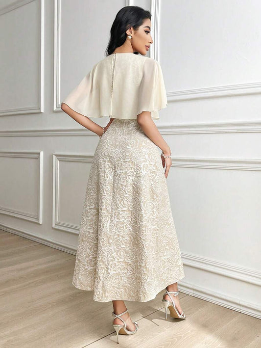 SHEIN Modelyn فستان متوسط الطول ضيق مطرز بلون مشمشي