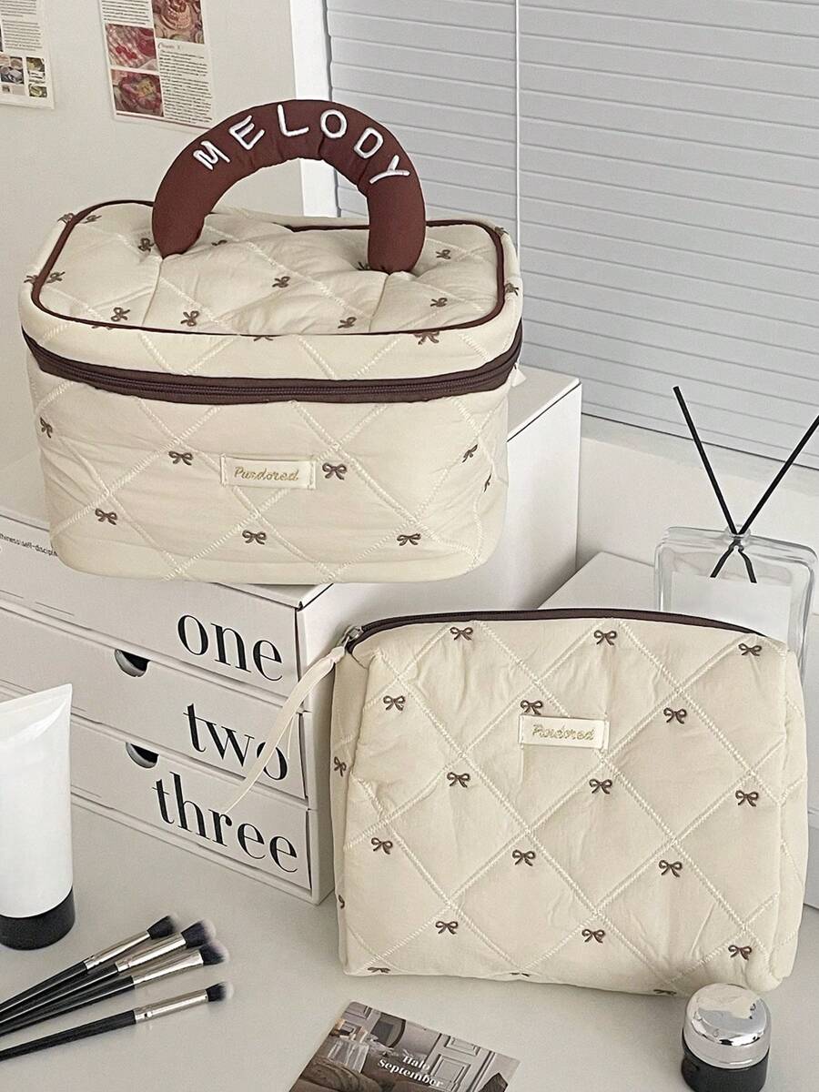 SHEIN حقيبة مكياج فيونكة من البوليستر بسحاب ناعمة وعملية