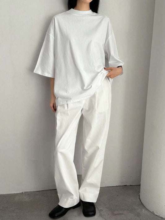 SHEIN Dazy-Less تي شيرت أبيض واسع بأكمام قصيرة بتصميم بسيط كاجوال