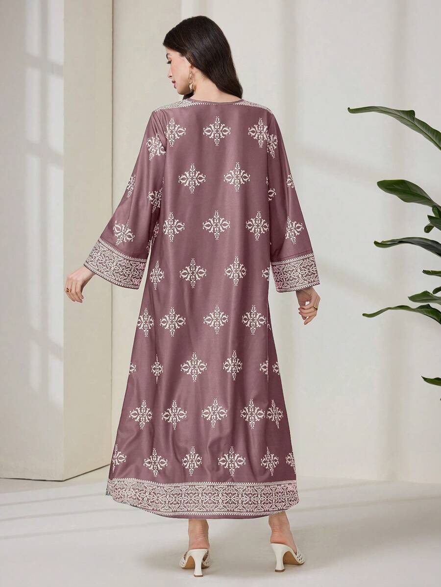 SHEIN Al Najma فستان ماكسي عربي فضفاض بطبعة زهرية وأكمام طويلة
