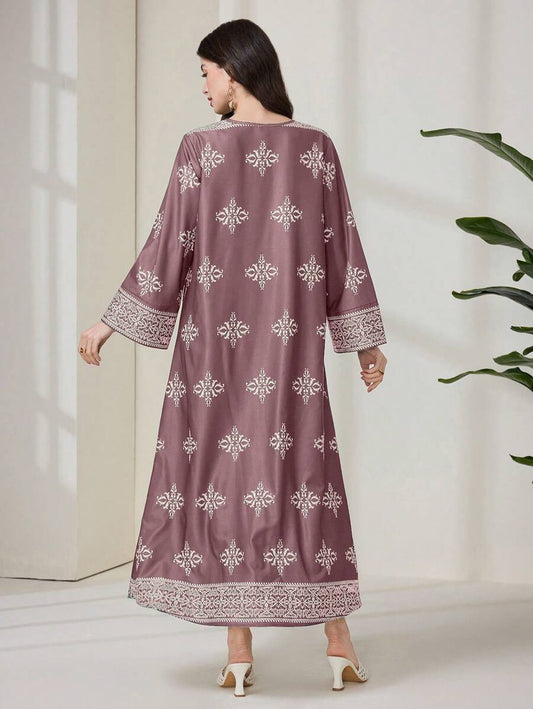 SHEIN Al Najma فستان ماكسي عربي فضفاض بطبعة زهرية وأكمام طويلة