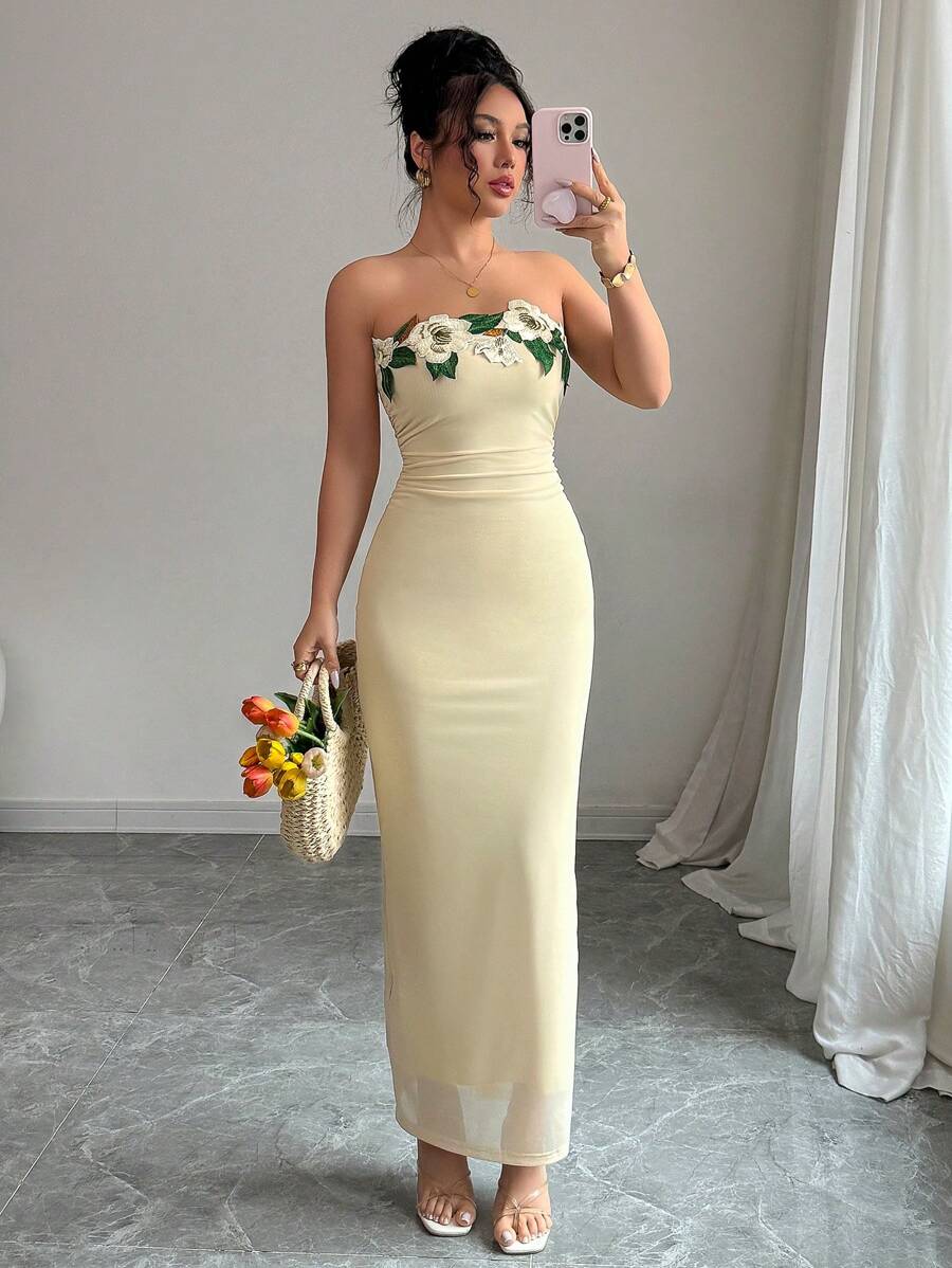 SHEIN Rafferiza فستان ماكسي بطباعة زهرية باللون البيج الفاتح