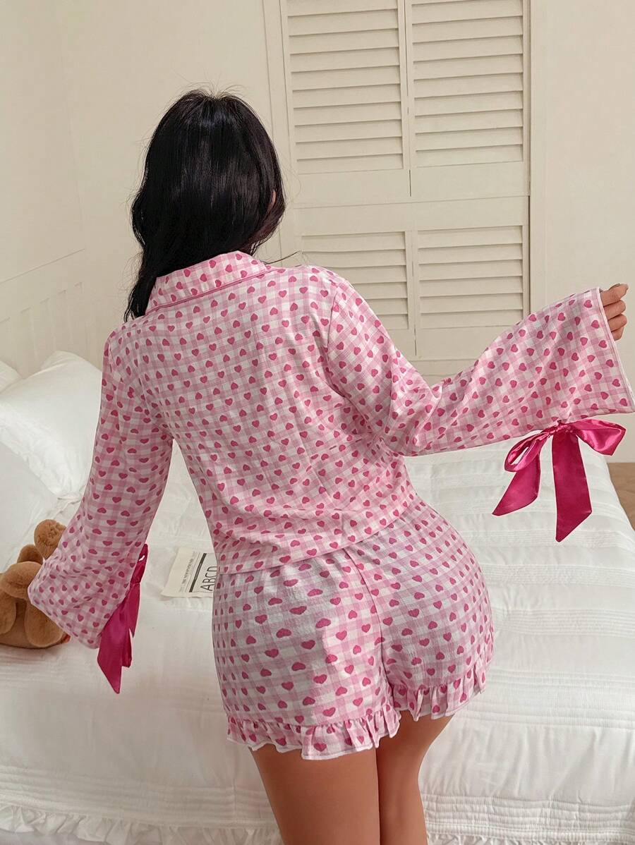 SHEIN SweetSlumber طقم بيجامة مزينة بطباعة قلب وفيونكة