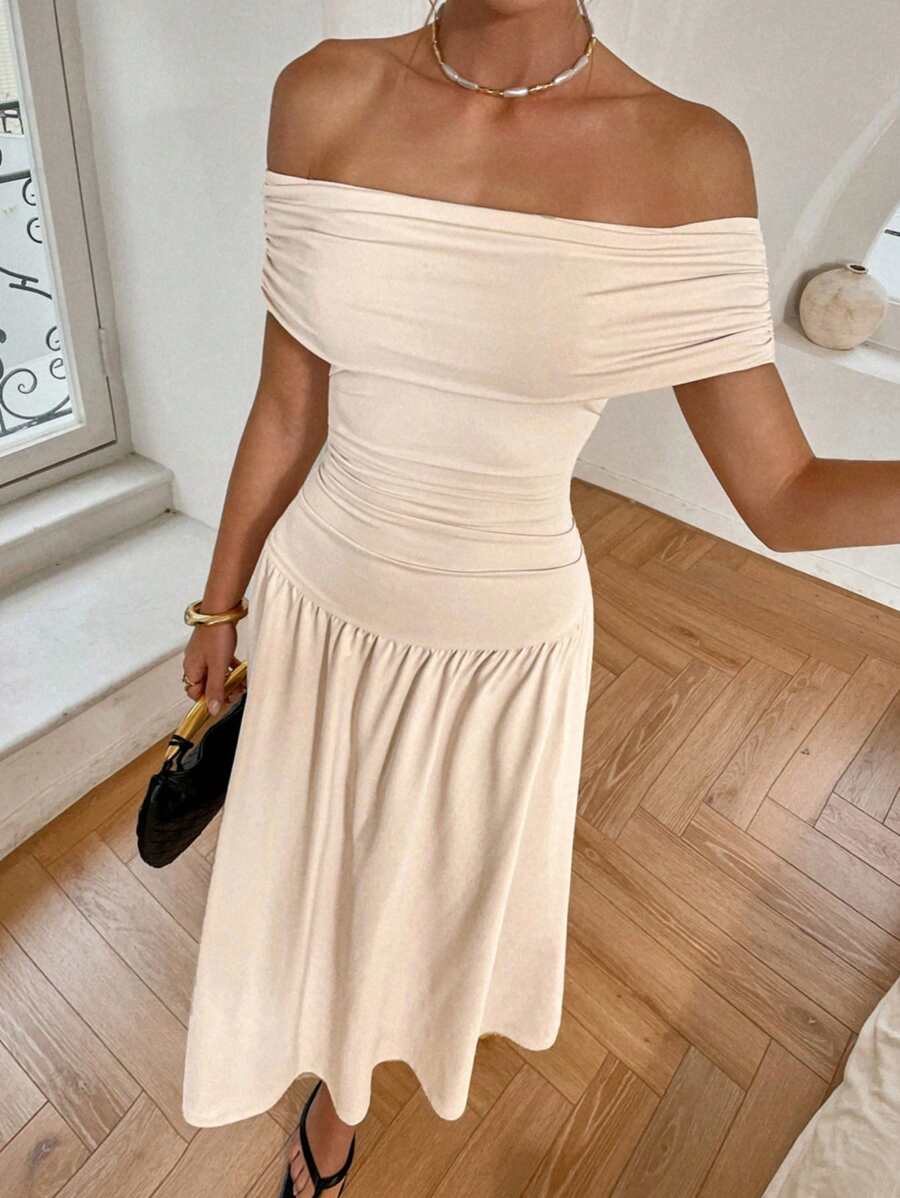 SHEIN Siren Gaze فستان بكتف مكشوف بخصر مربوط بلون مشمشي