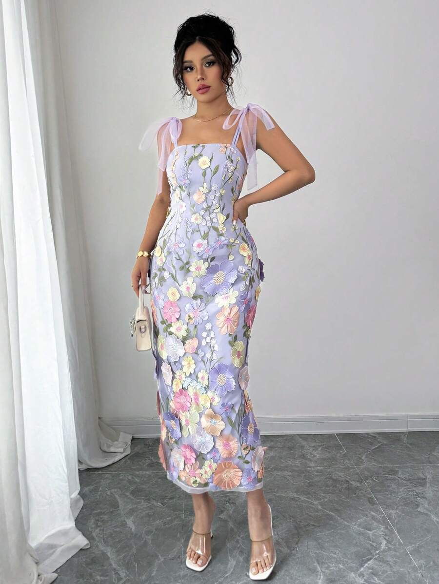 SHEIN Elenzga فستان شبكي مزهر بدون أكمام بخصر ملائم