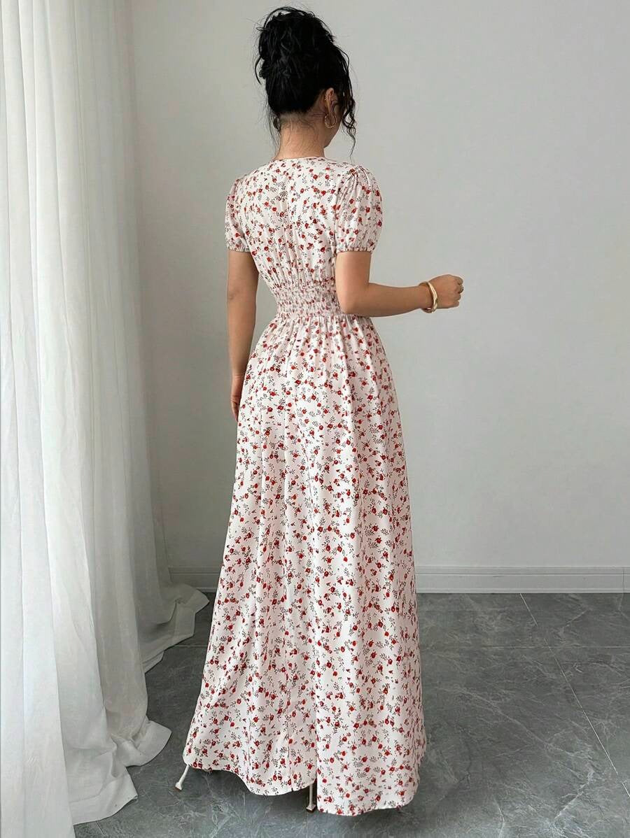 SHEIN Elenzga  فستان نسائي طويل ماكسي بلون بيج بنقشة زهور وستايل بوهيمي