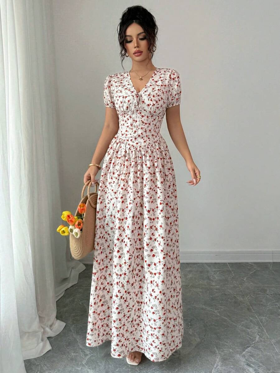 SHEIN Elenzga  فستان نسائي طويل ماكسي بلون بيج بنقشة زهور وستايل بوهيمي