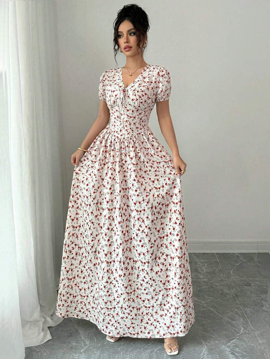 SHEIN Elenzga  فستان نسائي طويل ماكسي بلون بيج بنقشة زهور وستايل بوهيمي