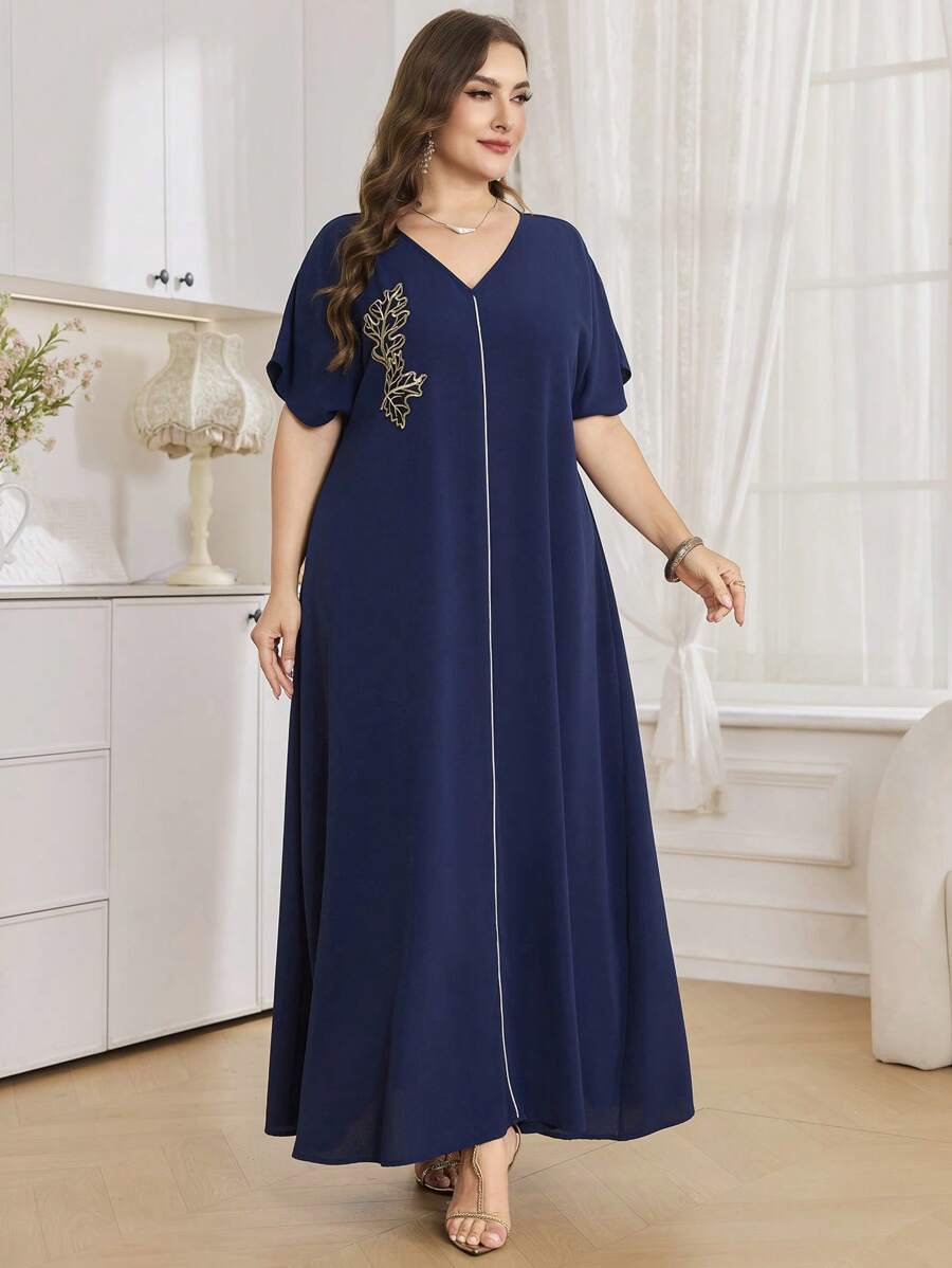 SHEIN Al Najma قميص تونيك أزرق قصير بأكمام قصيرة كبير الحجم