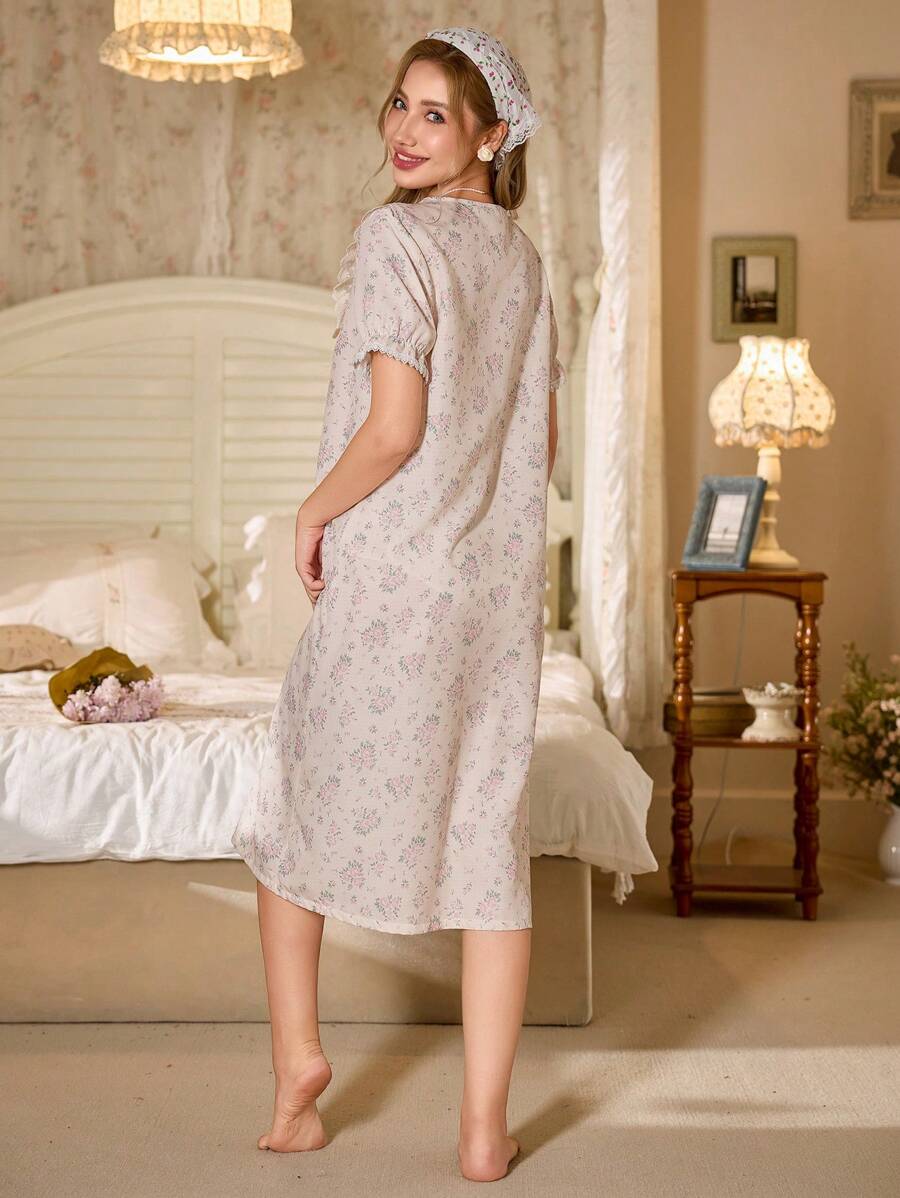 SHEIN CottageSlumber فستان نوم طويل بأكمام منتفخة مزين بالدانتيل وطبعة زهور
