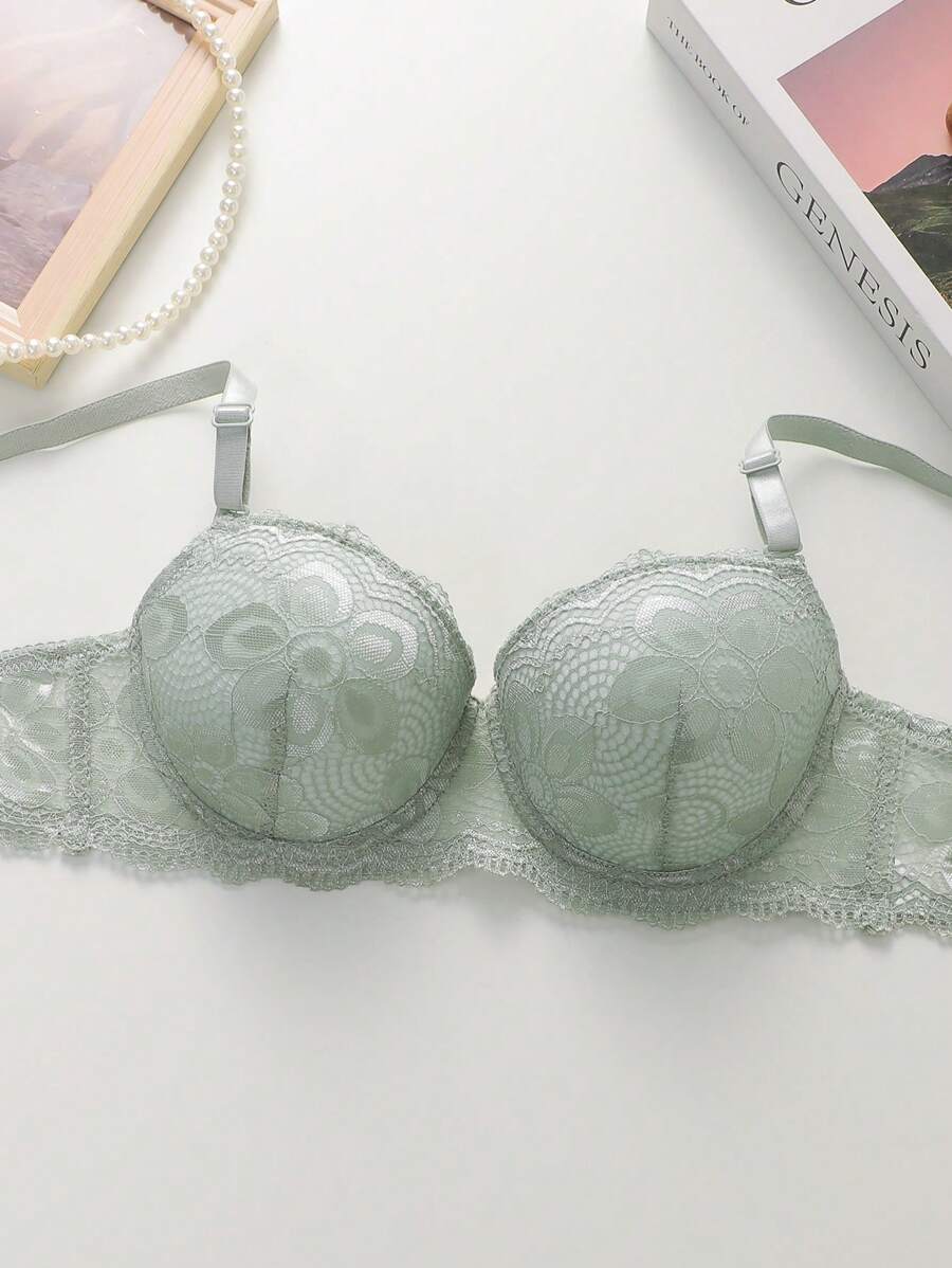 SHEIN طقم لانجري دانتيل بسلك داعم وسروال مثلث
