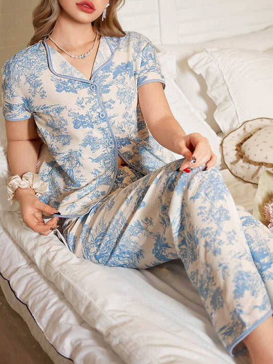 SHEIN CottageSlumber طقم بيجاما نسائي بكم قصير مطبوع