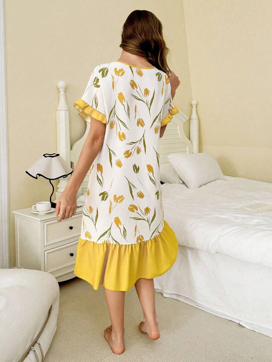 SHEIN CottageSlumber فستان نوم قصير بطبعة ورود