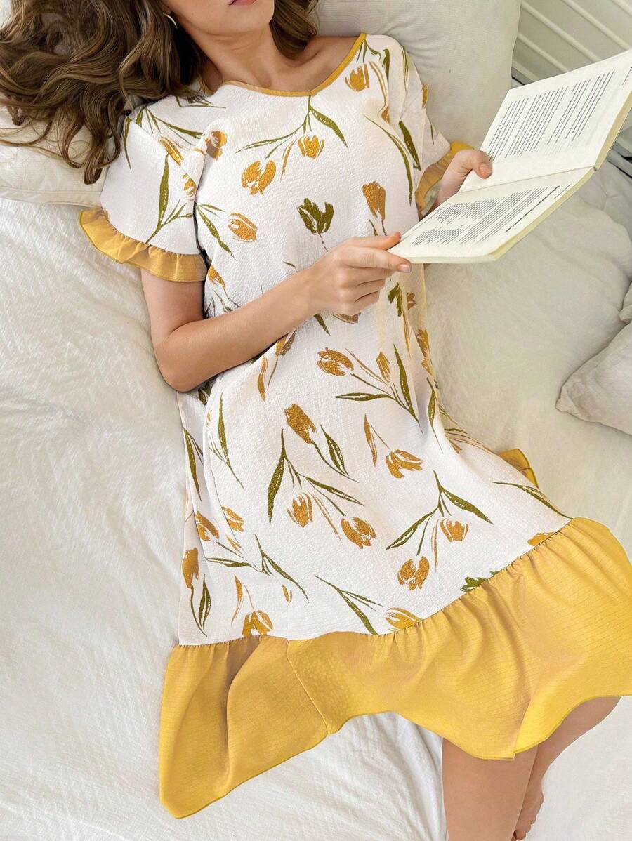 SHEIN CottageSlumber فستان نوم قصير بطبعة ورود