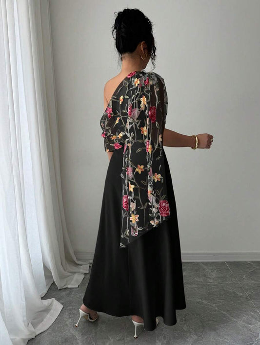 SHEIN Elenzga فستان ماكسي شفاف مطرز بياقة