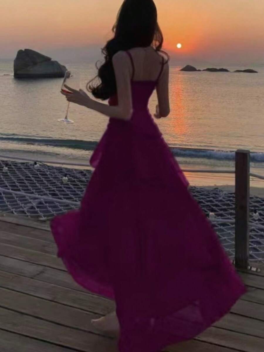 SHEIN فستان أنيق غير متماثل بحمالات سباغيتي مكشكشة بلون أرجواني