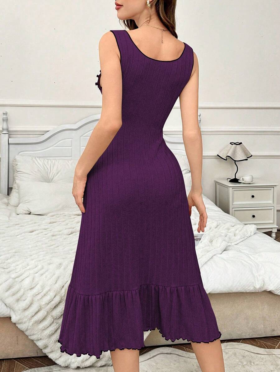 SHEIN ثوب نوم كاجوال بفيونكة وحافة مطرزة وأربطة واسعة