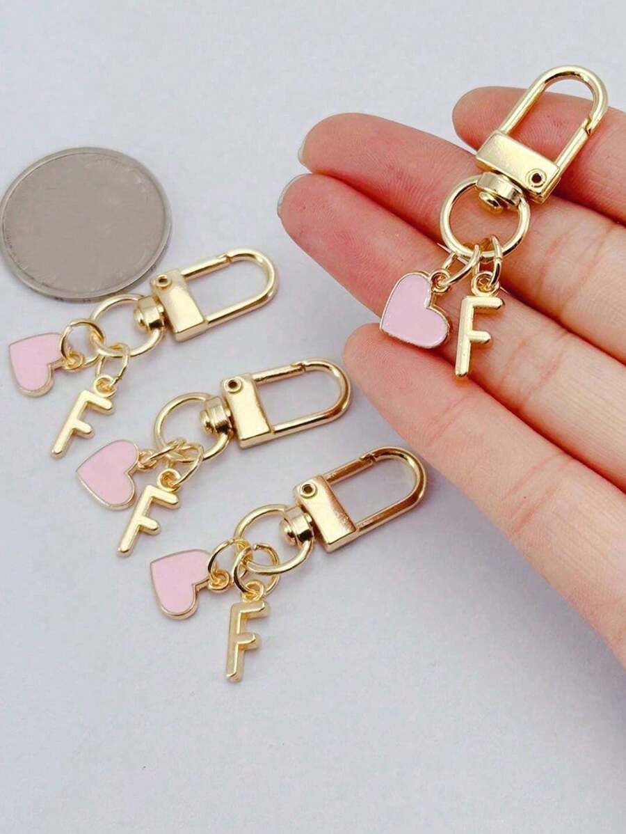 SHEIN قلادة وحلقة مفاتيح