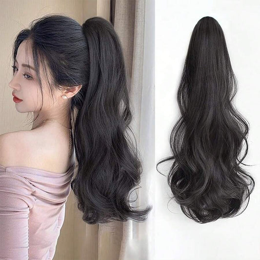 SHEIN وصلة شعر ذيل حصان طويل مموج لإطلالة أنيقة