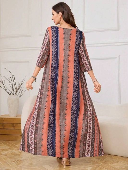 SHEIN Lacomfia فستان منقط بزهور بأكمام ثلاثة أرباع