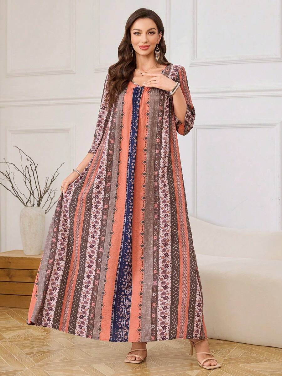 SHEIN Lacomfia فستان منقط بزهور بأكمام ثلاثة أرباع