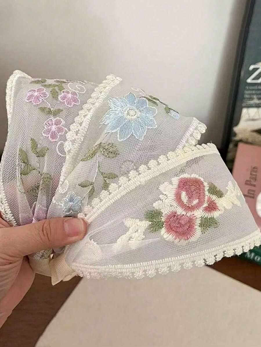 SHEIN عصابة رأس 3 قطع مطرزة بالزهور