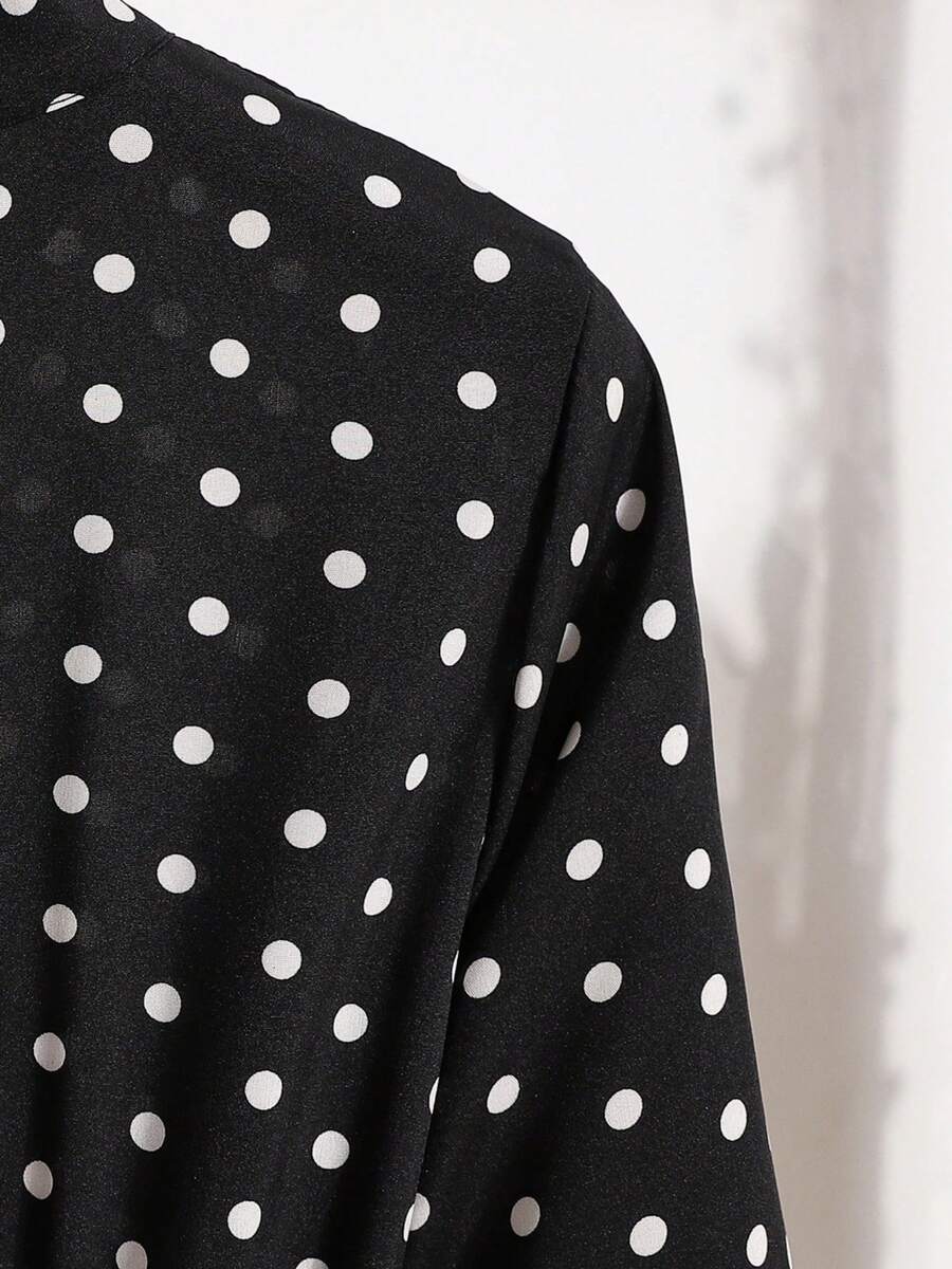 SHEIN فستان أسود كاجوال بأكمام طويلة وياقة ربطة عنق بنقشة نقاط