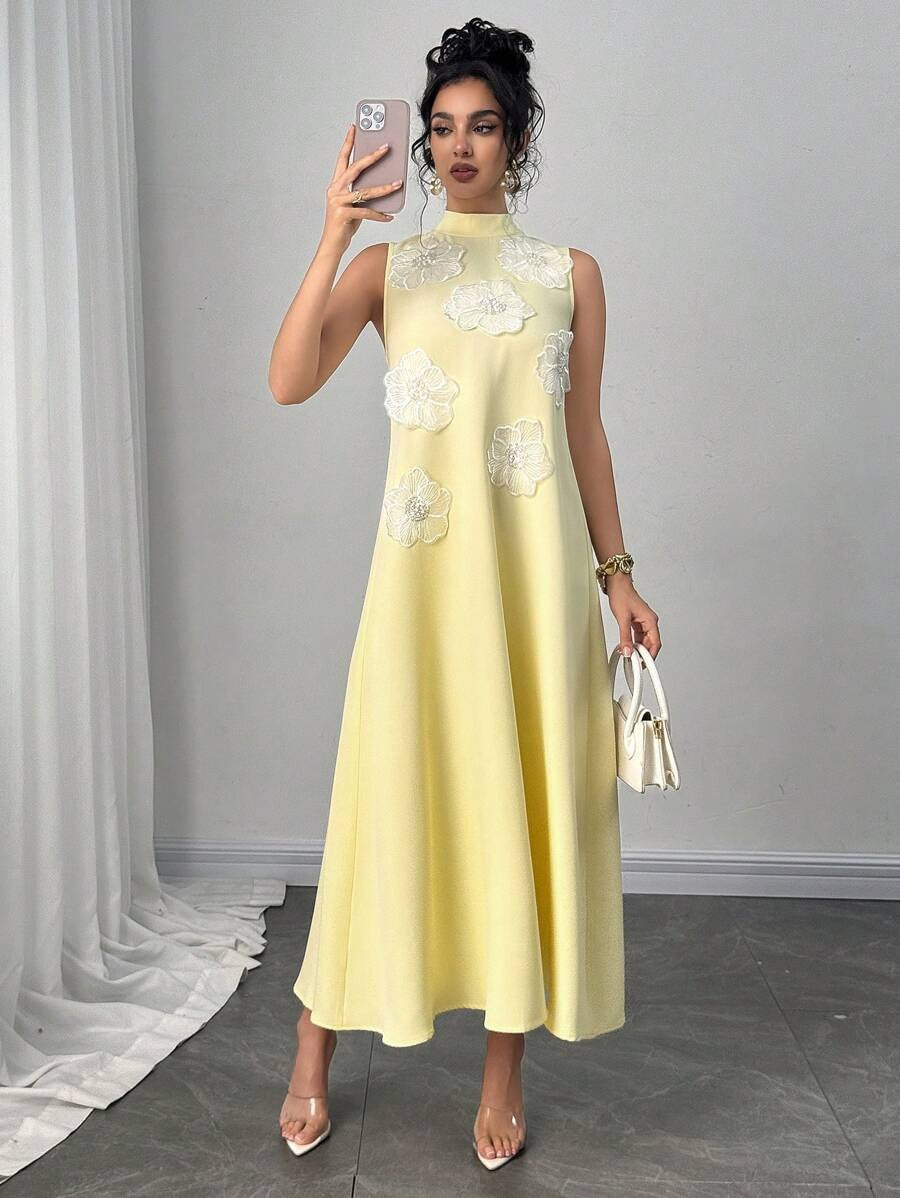 SHEIN Modelyn فستان طويل فاخر بتطريز زهور ثلاثي الأبعاد باللون الأصفر الفاتح