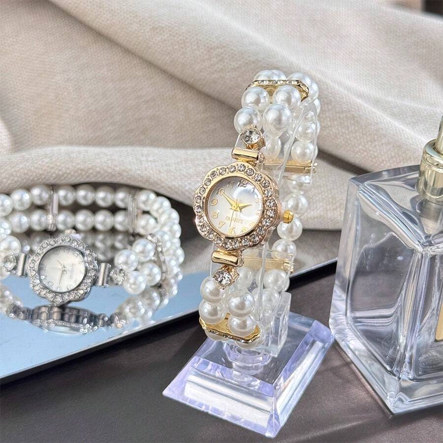 SHEIN ساعة نسائية بإطار من السبيكة المرصع بالكريستال واللؤلؤ صناعي