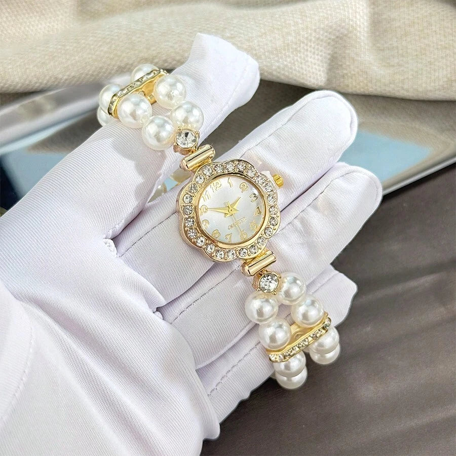 SHEIN ساعة نسائية بإطار من السبيكة المرصع بالكريستال واللؤلؤ صناعي