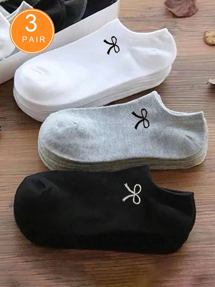 SHEIN جوارب نسائية منخفضة بتصميم بسيط