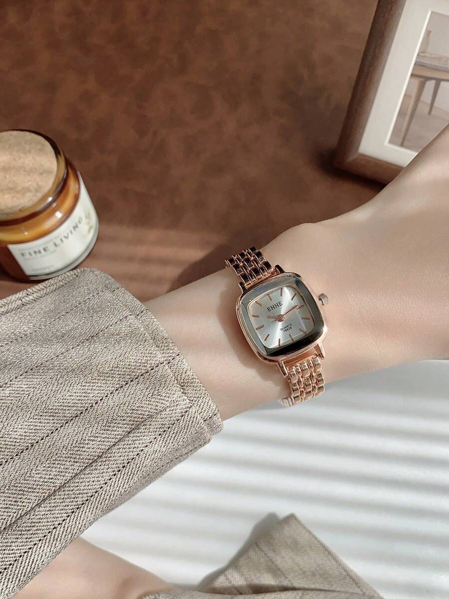 SHEIN ساعة نسائية صغيرة بسوار بنمط حزام البار والميناء