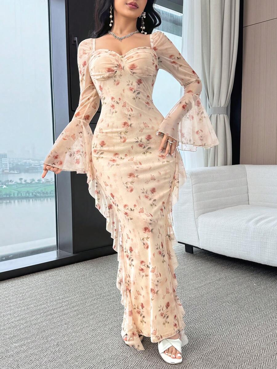 SHEIN Feyla فستان طويل الأكمام مطبوع بنقوش الزهور وياقة قلبية