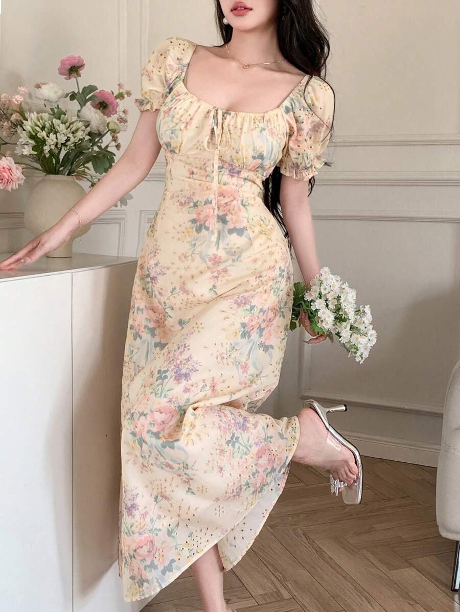 SHEIN DAZY فستان شيفون بأكمام منتفخة مزخرف بزهور صغيرة