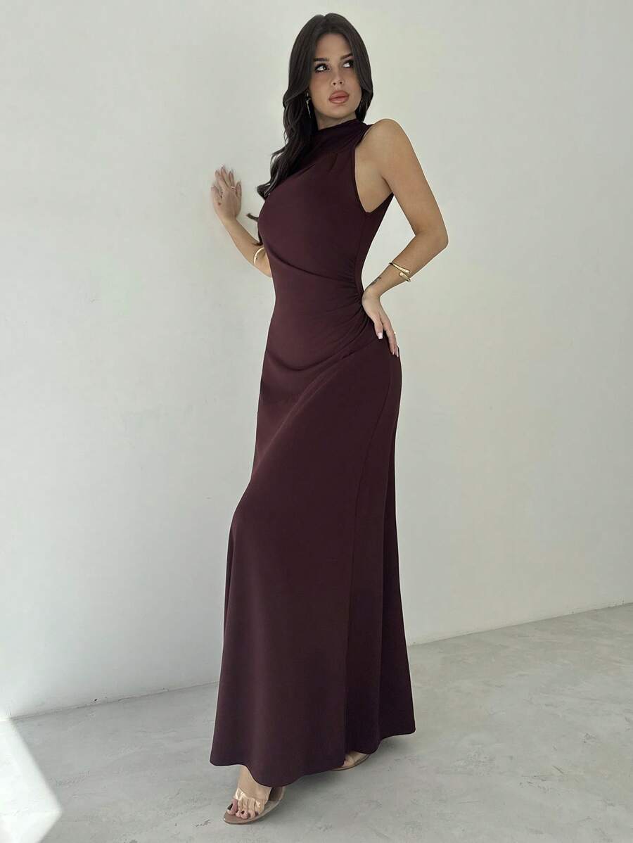 SHEIN Firerie فستان طويل بدون أكمام بخصر مربوط