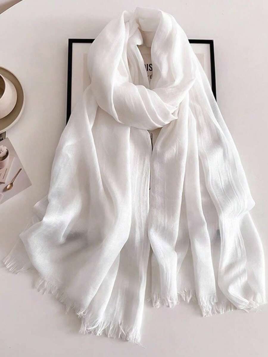 SHEIN وشاح نسائي من الكتان الصناعي بلون أبيض مع شرابات وتفاصيل خيزران