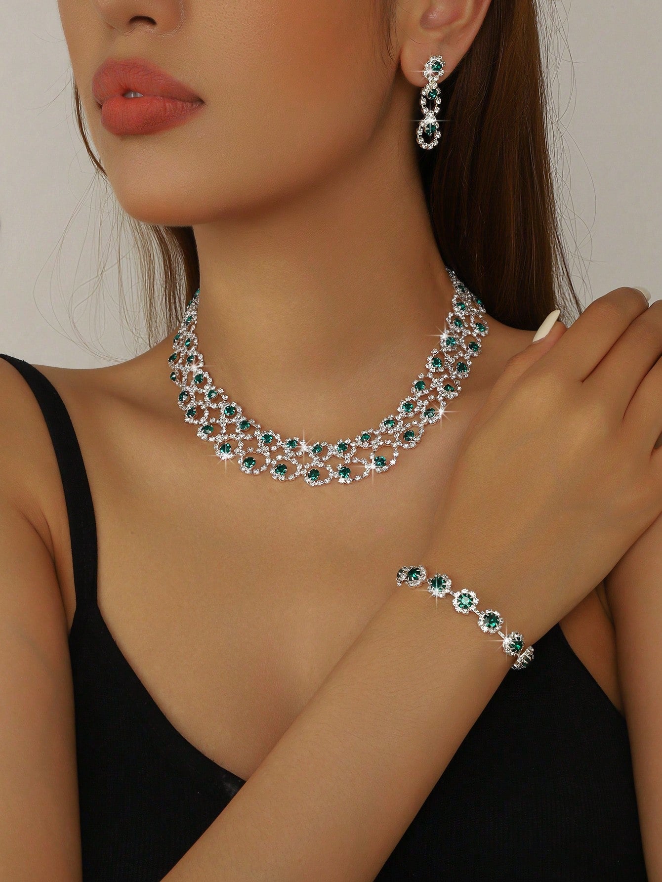 SHEIN طقم مجوهرات مرصع بالراين