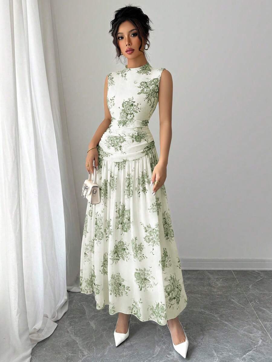 SHEIN Modelyn فستان أخضر مريح وأنيق