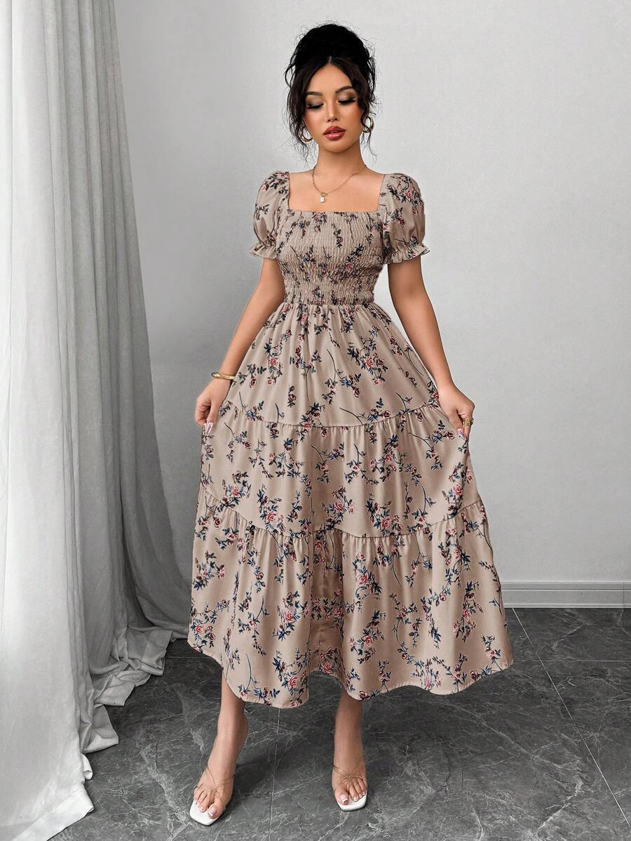 SHEIN Elenzga فستان ماكسي بياقة مربعة مكشكش بأكمام قصيرة وطبعة زهور