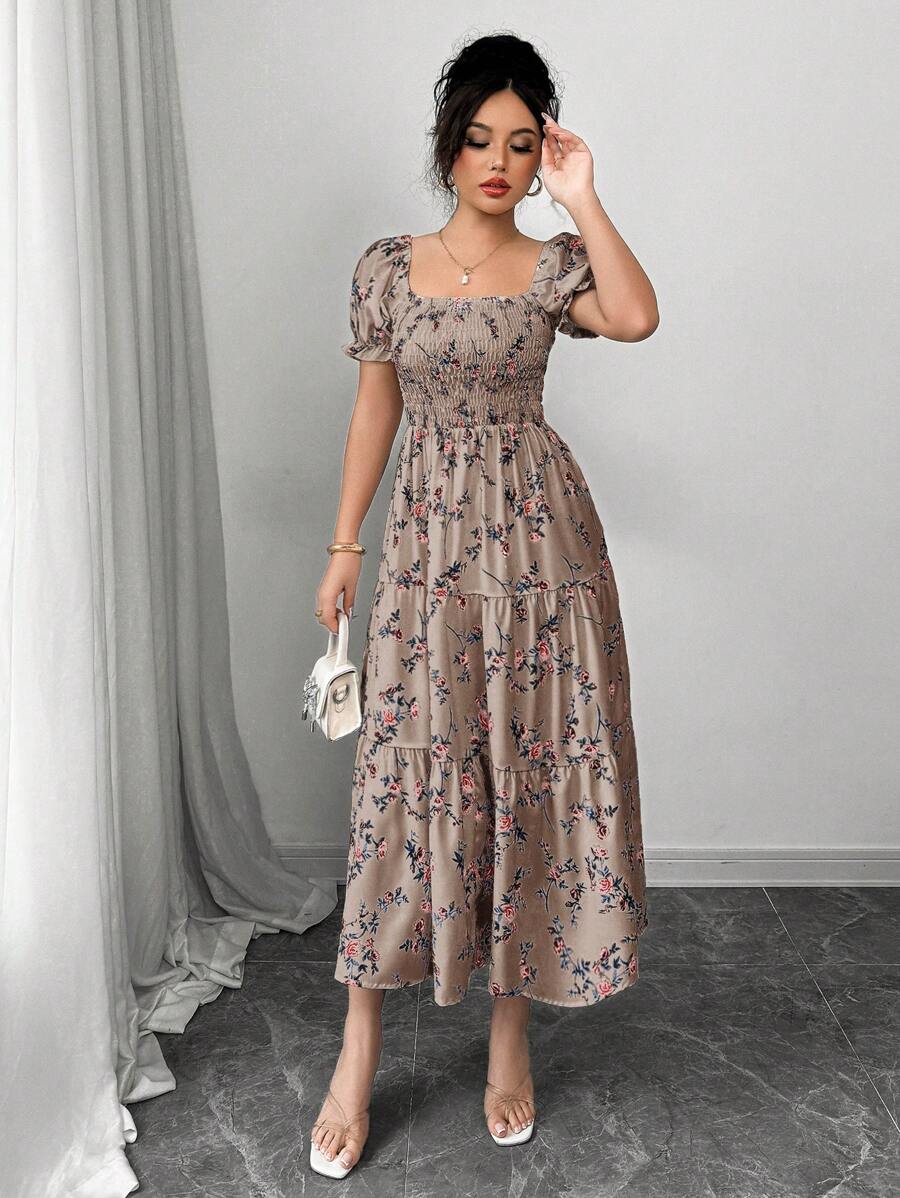 SHEIN Elenzga فستان ماكسي بياقة مربعة مكشكش بأكمام قصيرة وطبعة زهور