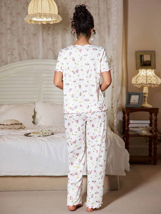 SHEIN CottageSlumber بيجامة من القماش المنسوج المزخرف بطباعة الأزهار